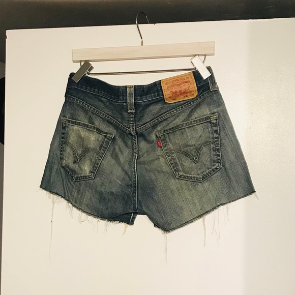 Vintage Levi’s 501 Cut Off Shorts - Picture 1 of 9